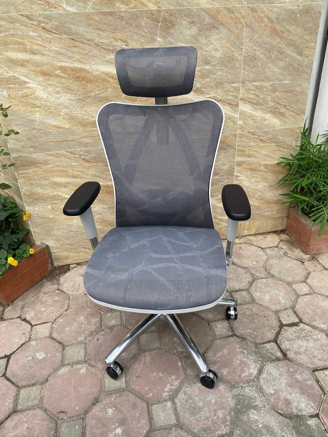 ghe cong thai hoc sihoo m57 anh chup